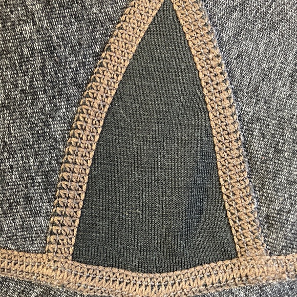 Prana Transfrom Leggings bundle! Size small, navy blue and charcoal grey. - Picture 11 of 13